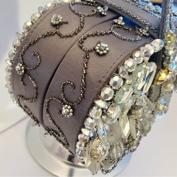 🌼 Sale! Mary Frances rhinestones crystals silver tone charms mini bag purse - Picture 10 of 16